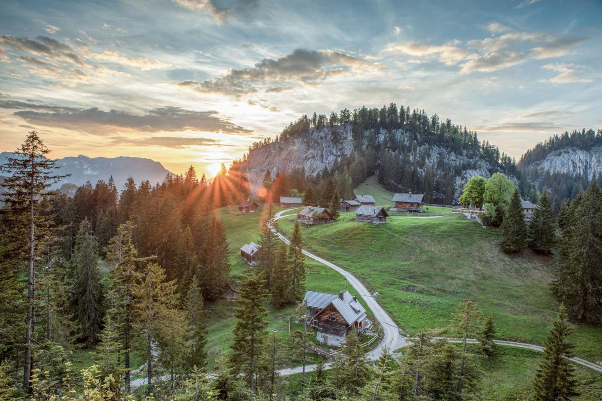 Hotel Metzgerwirt Vieh Heli Bad Goisern Exterior foto